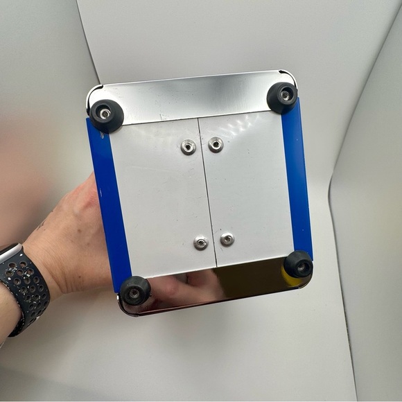 NWT Morton Napkin Dispenser in Blue / Yellow - Picture 8 of 10